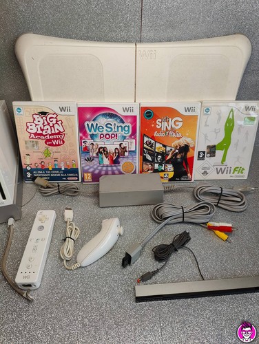 Nintendo wii console bundle - nintendo,